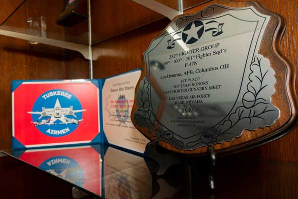 Close up of the Tuskegee Airman Top Gun plaque