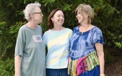 Isabella reunites with her sisters after 50 years
