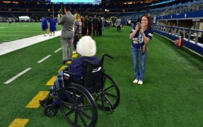 Louise, 94, Attends Her First Dallas Cowboys Game