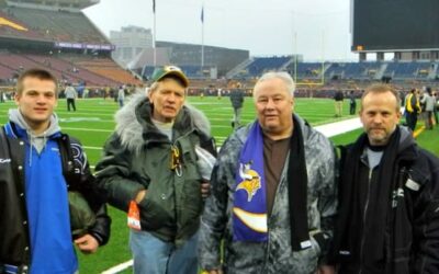 War Heroes Attend Rival Game Together