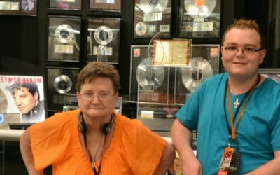 Maggie Returns to Graceland
