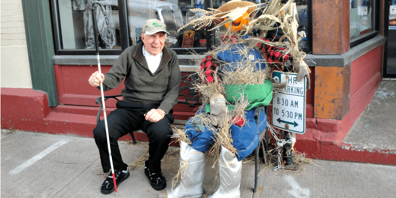 Edward-and-scarecrow-feature