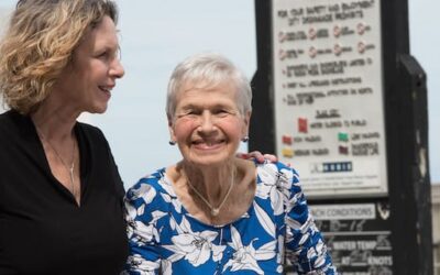 Millie visits the Ocean with her Daughter