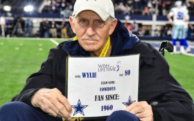 Wylie Attends a Dallas Cowboys Game