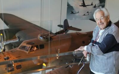Veteran Visits National WWII Museum in New Orleans