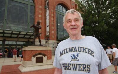 Ron cheers on the Brewers