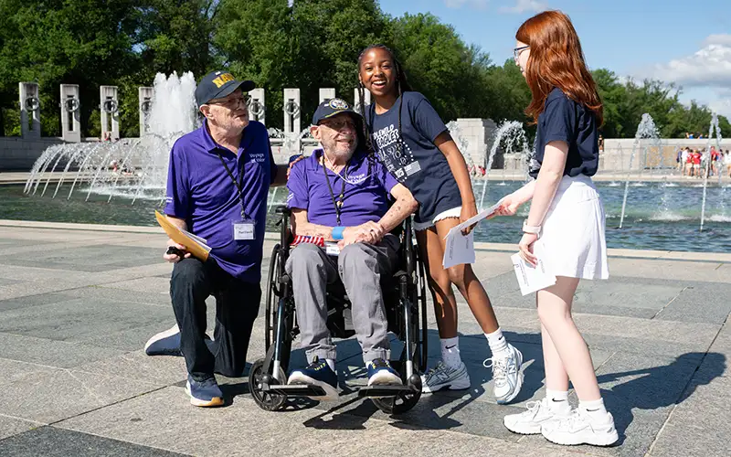 Vietnam Veterans are greeted by students in Washington, D.C.