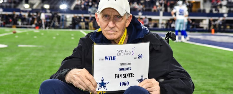 Wylie Attends a Dallas Cowboys Game